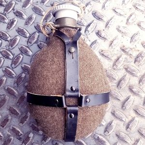 Czech Military Issue M60 Canteen Plastic Top